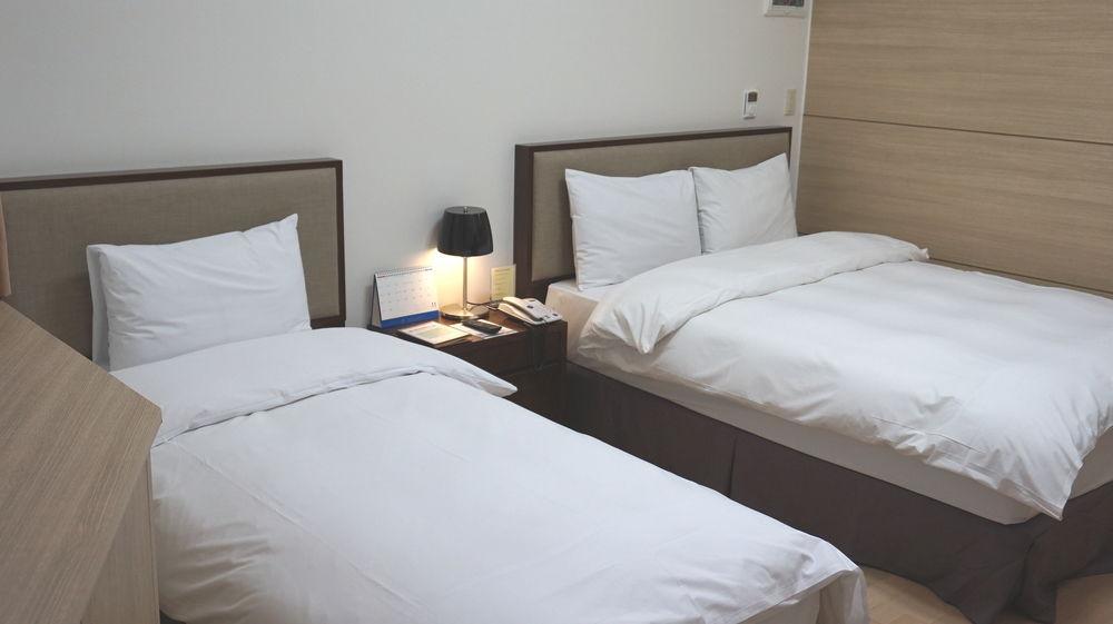Residence & U Goyang Luaran gambar
