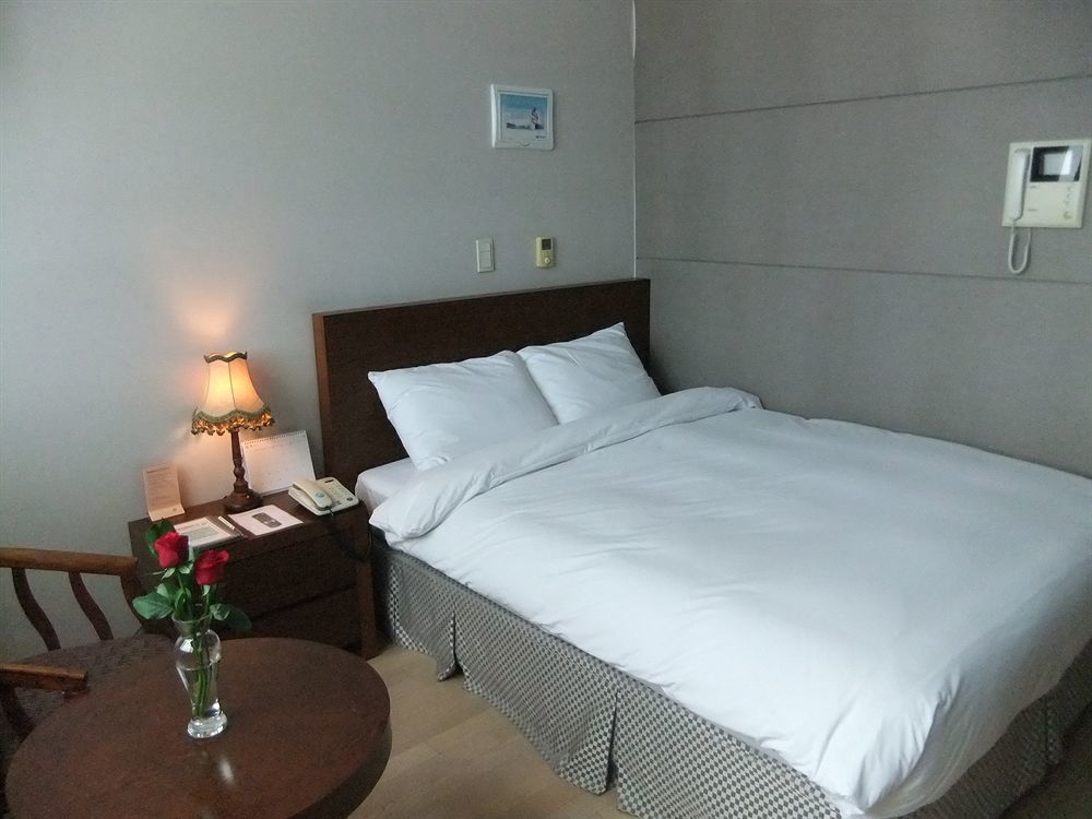 Residence & U Goyang Luaran gambar